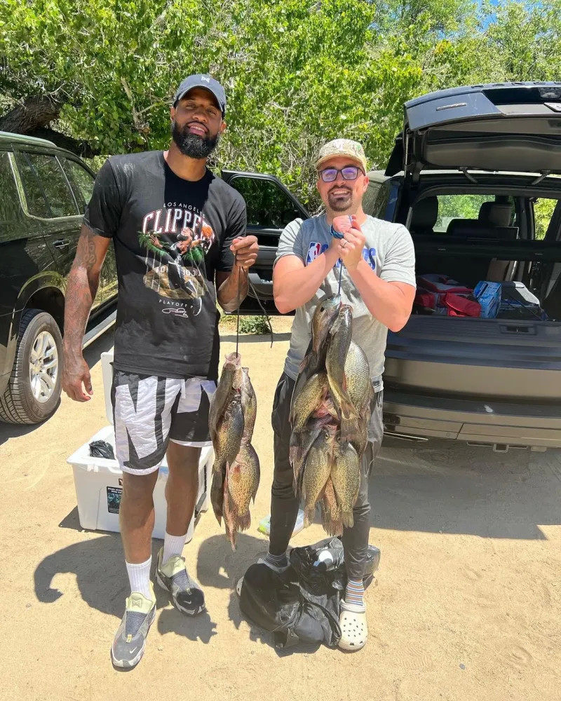 都曾面临严 都曾面临严