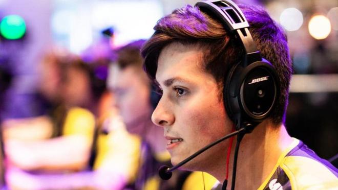 关键比赛中 关键比赛中