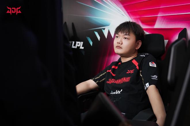 比赛一开始 比赛一开始