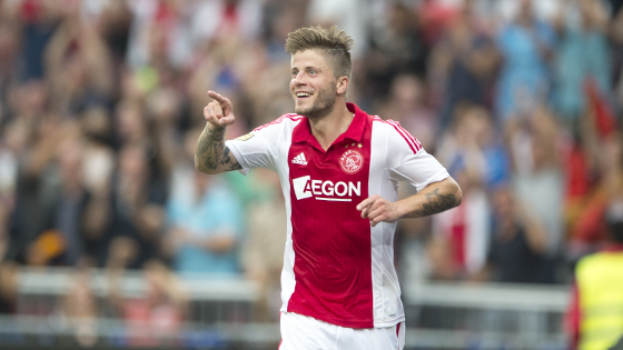 观众们期待 观众们期待