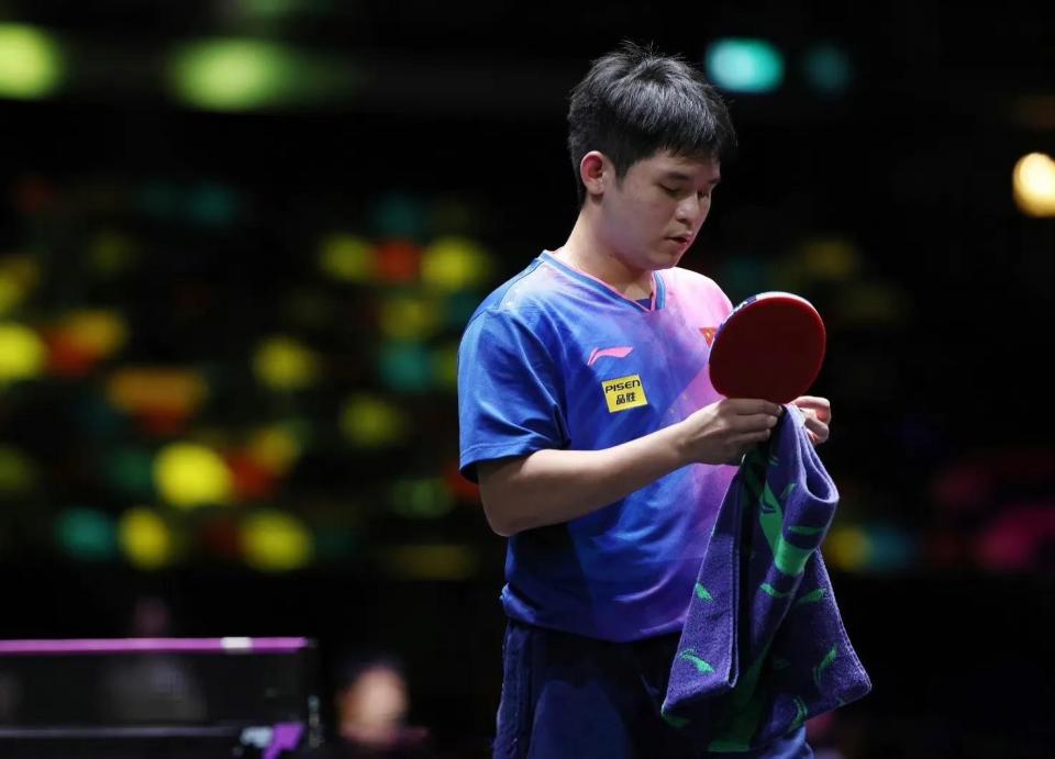 袁励岑在决 袁励岑在决