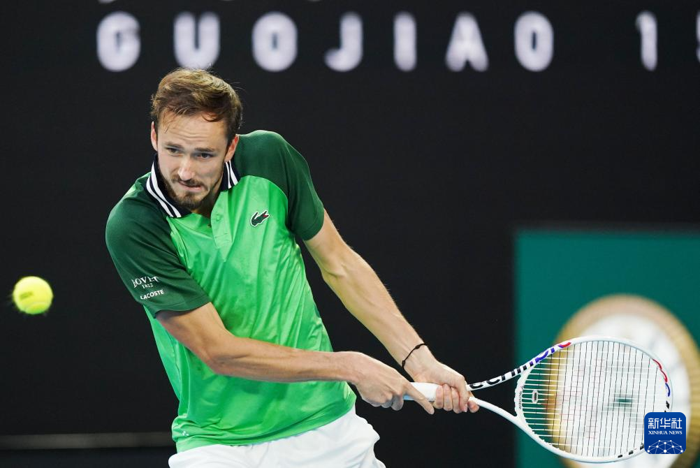 时受到经验 时受到经验