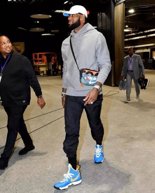 队友绝杀猛 队友绝杀猛